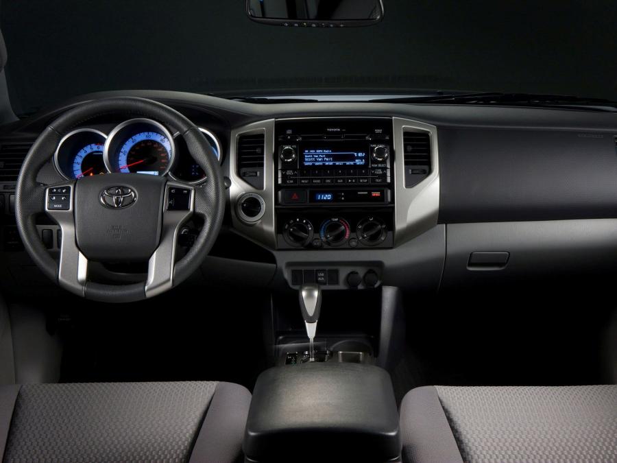  Toyota Tacoma SR5 Double Cab 2012 года  (фото 19 из 23)